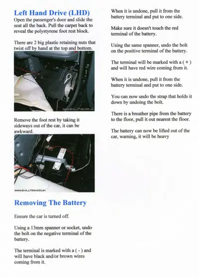 Service instructions for removing battery from Smart fortwo LHD model with photos of foot rest and battery location.