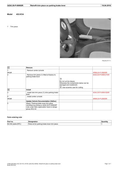 Service manual page showing parking brake lever trim piece retrofit for Smart Fortwo 453 with photo and procedure table.